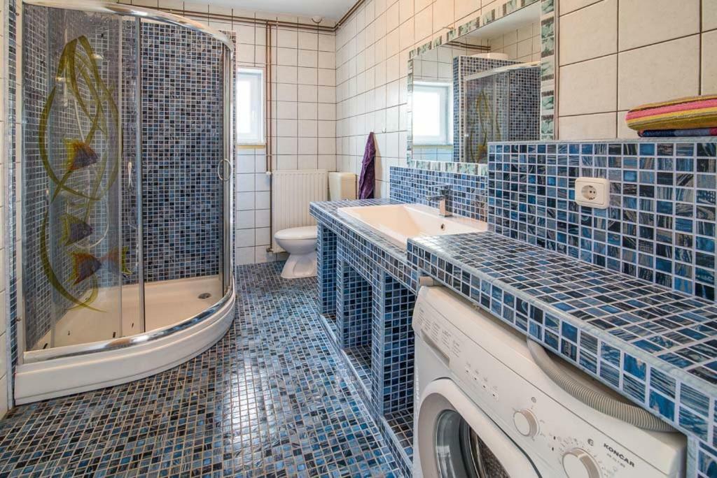 Beljan Apartments Кърк Екстериор снимка